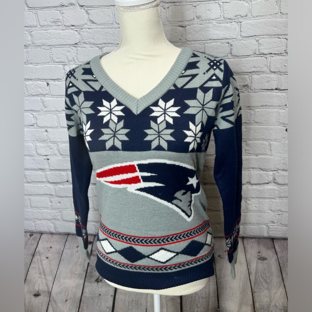 Women’s nfl apparel New England patriots sweater